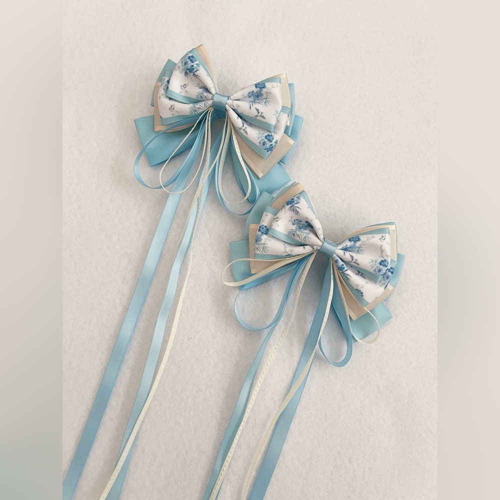 Floral Blue and White Hair Bows